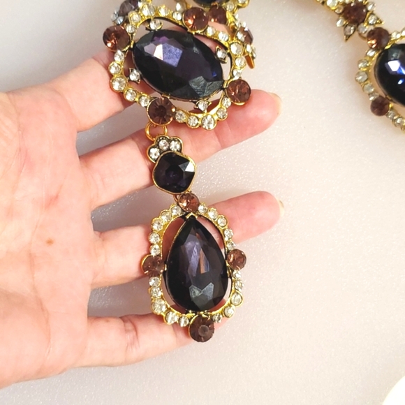 Purple amber and clear rhinestones goldtone statement necklace NIB wedding prom - Picture 2 of 10